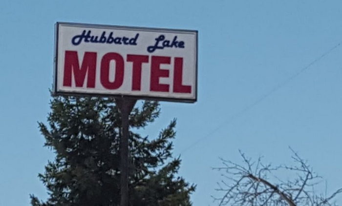 Hubbard Lake Motel - Web Listing (newer photo)